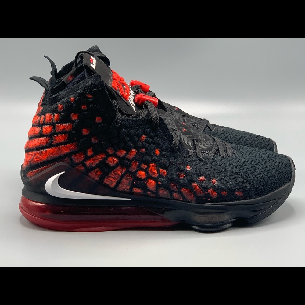 Nike LeBron 17 Infrared Size 9 BQ3177-006